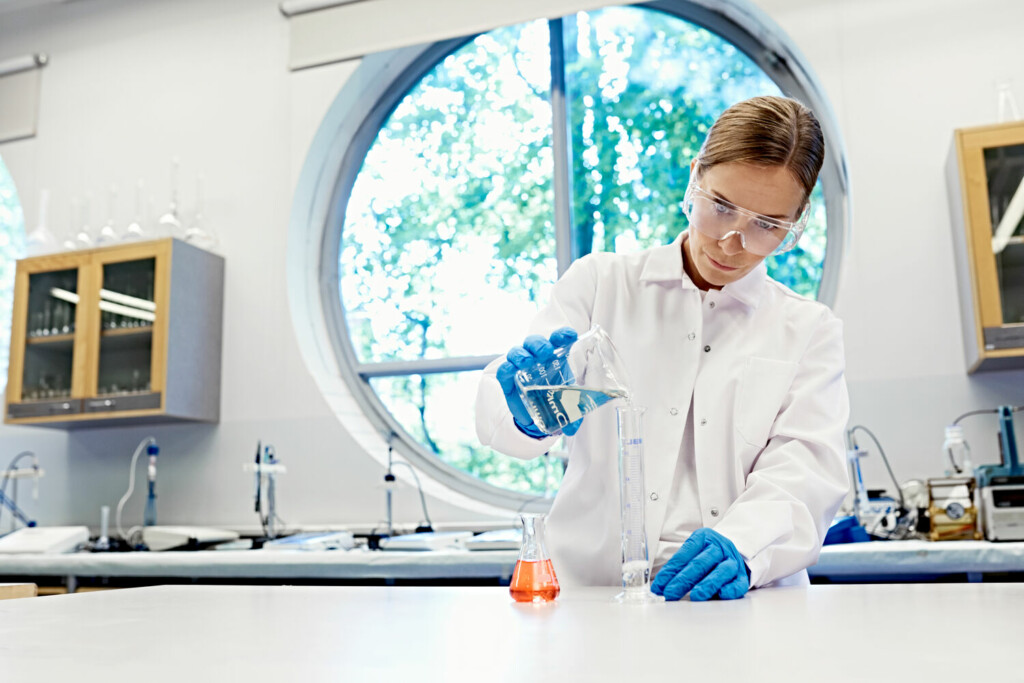 Cleanroom apparel management: cost, compliance, and outsourcing