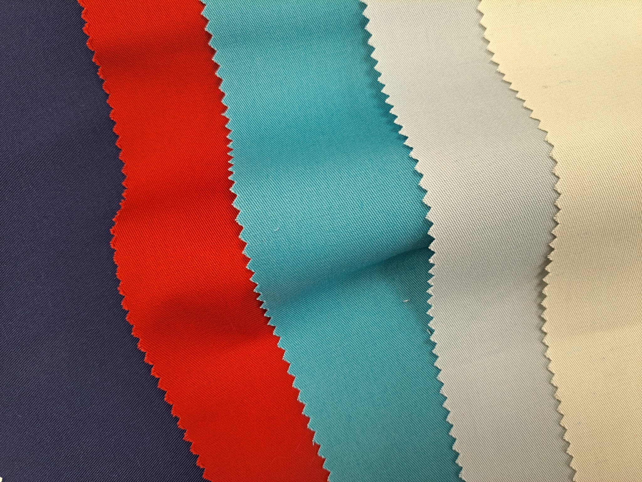 Fabric containing 10% recycled fibres