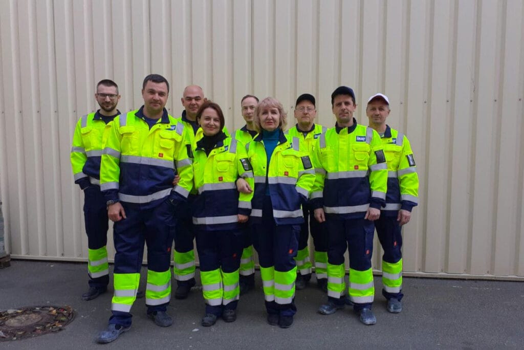 Knauf employees in Kyiv, enjoying High visibility workwear from Lindström.
