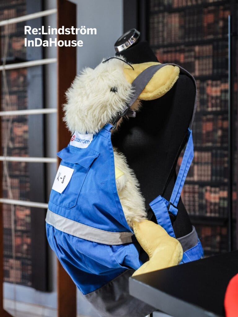 dungarees getting new life from hungarian Lindström employees