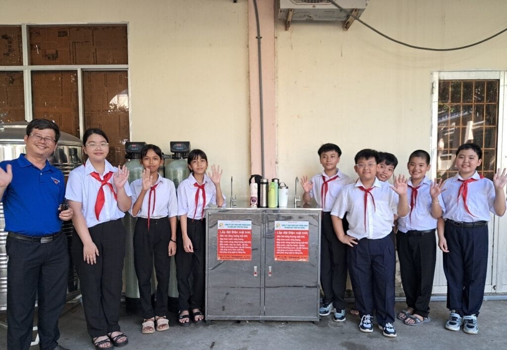 Solar energy brings clean water to schools in Vietnam