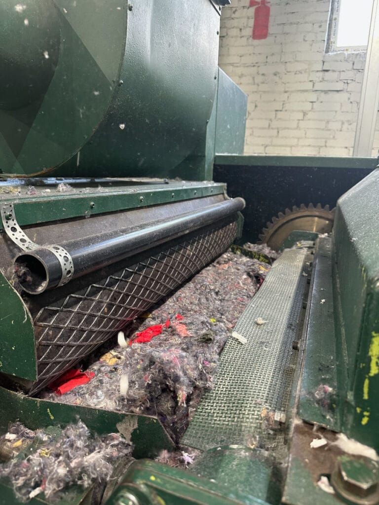 Turning old textiles into new resources in Ukraine