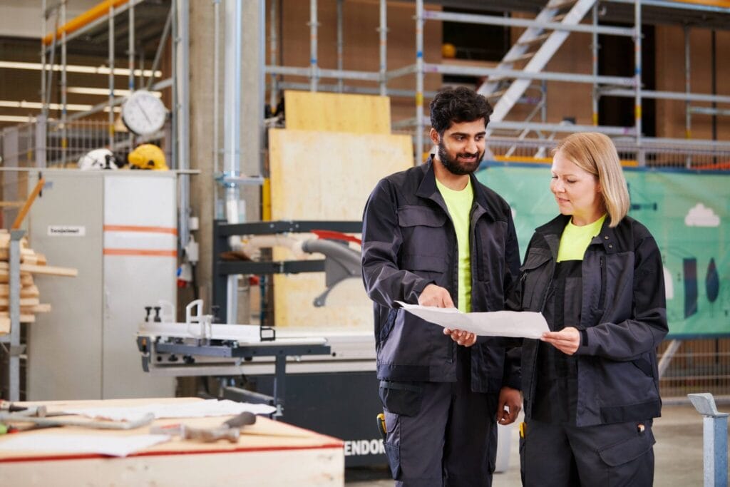 Dependable solutions designed to support your business – from workwear to wiper services, we help you operate smoothly and efficiently.