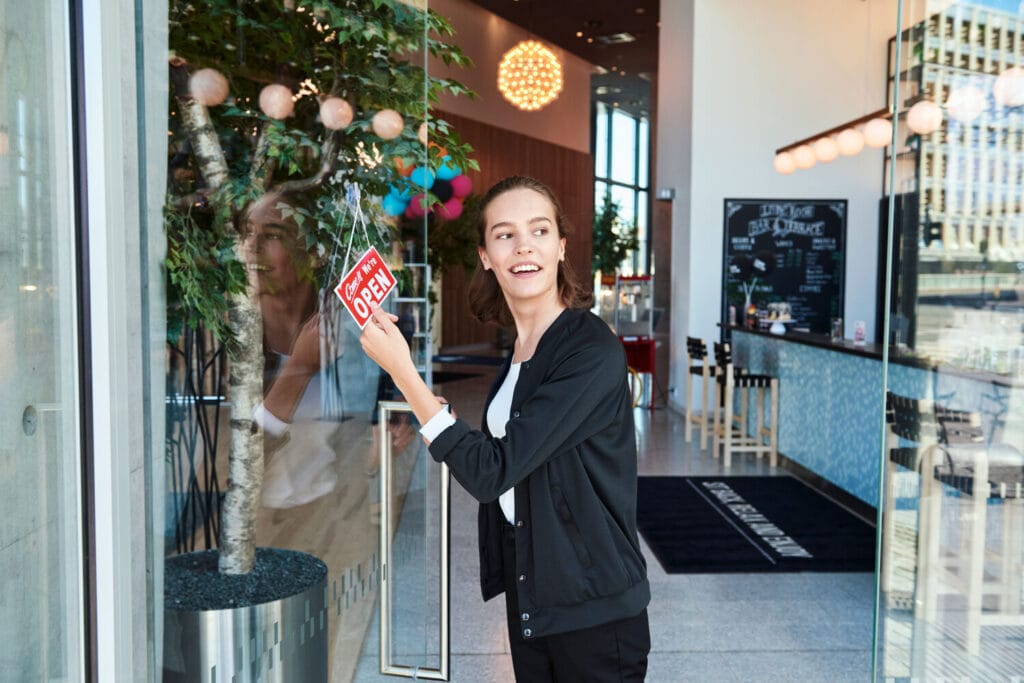 Darba apģērbs mazumtirdzniecībā (RetailPro)