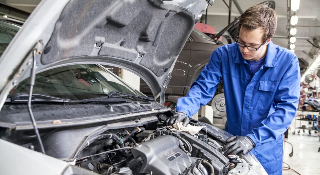 Industriālie dvieļi autoapkopēm