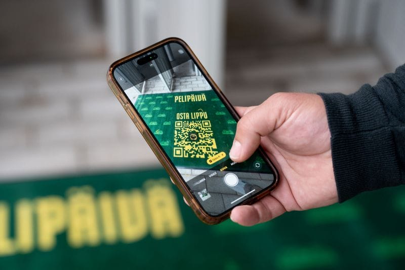 Design predpražniki so preprost način, kako osvežite prostor brez dragih prenov in hkrati okrepite prepoznavnost svoje blagovne znamke.