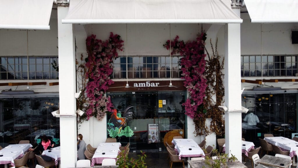 Ambar i Lindström: Kuhinja radi mirnije kada uniforme rade za vas