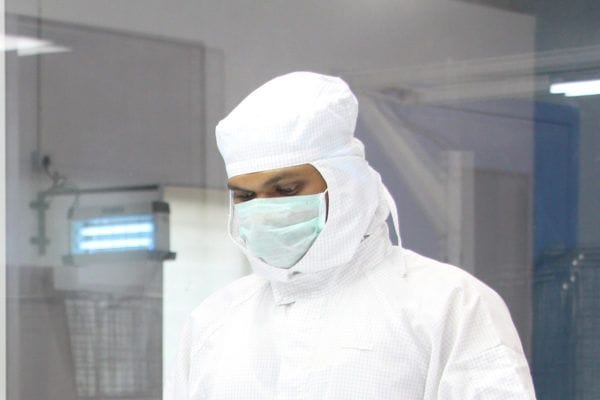 electronics uniform