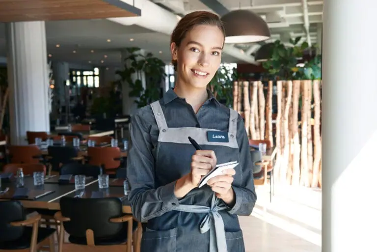 What Is Hotel Workwear and Why Does It Matter for Guest Experience?