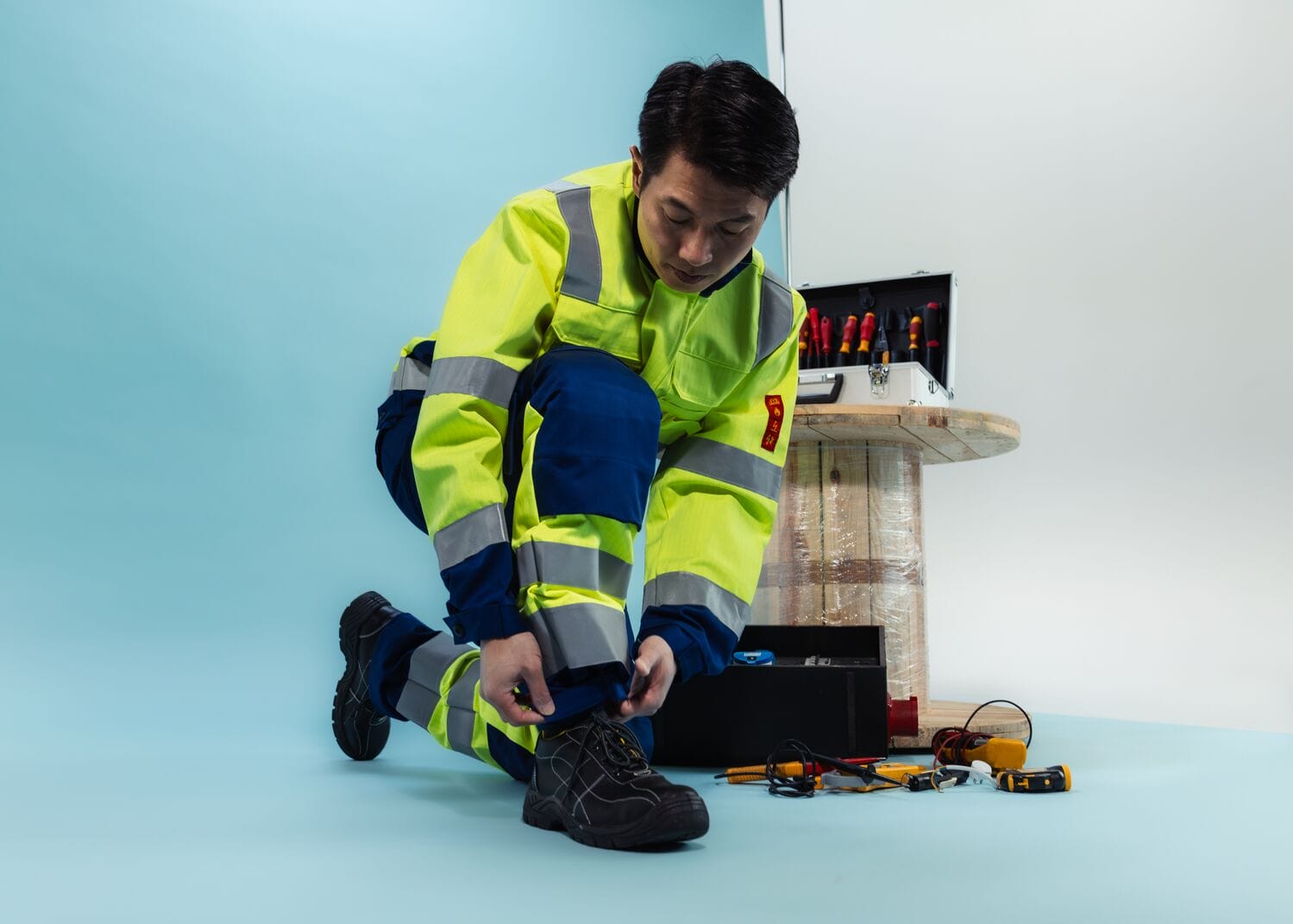 Fire retardant workwear