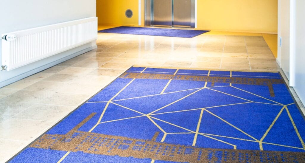 Изтривалката – малкият детайл с голямо значение за хигиената и доброто впечатление