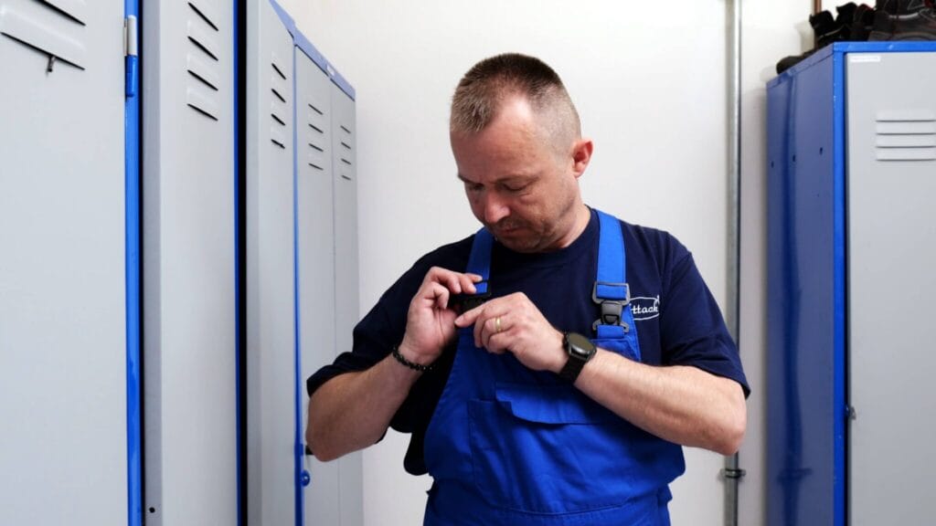 Кожному працівникові потрібно хоча б 3 комплекти одягу