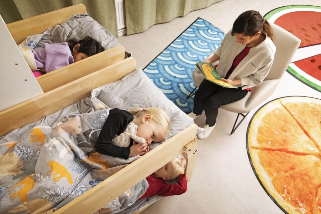 Máme řešení na spaní ve školce – pronájem a praní spacích pytlů