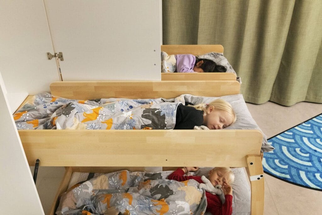 Máme řešení na spaní ve školce – pronájem a praní spacích pytlů