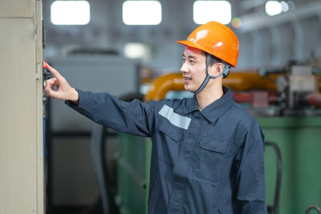 mũ bảo hộ lao động là gì