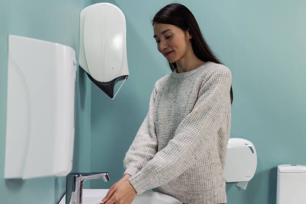 Lindström washroom service product renewal